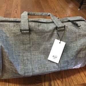 NWT Herschel Overnight Weekender Bag